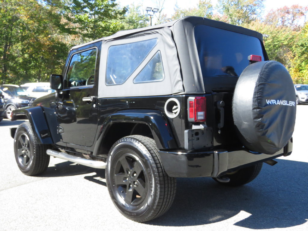 Used 2015 Jeep Wrangler Sport AWD/4WD image 7