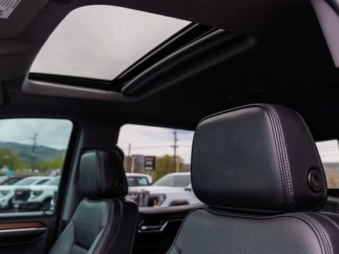 Used 2024 GMC Sierra 1500 Denali w/ Denali Reserve Package image 10