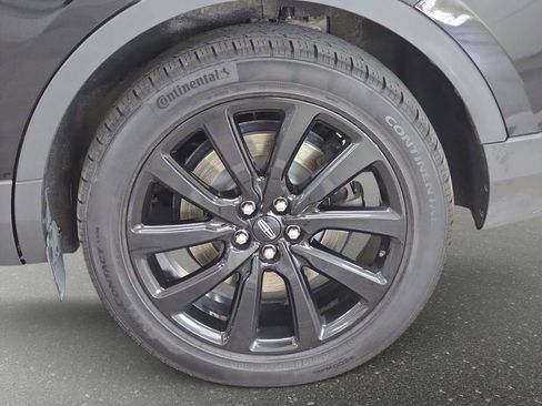 Used 2021 Lincoln Nautilus Reserve w/ Monochromatic Package image 31