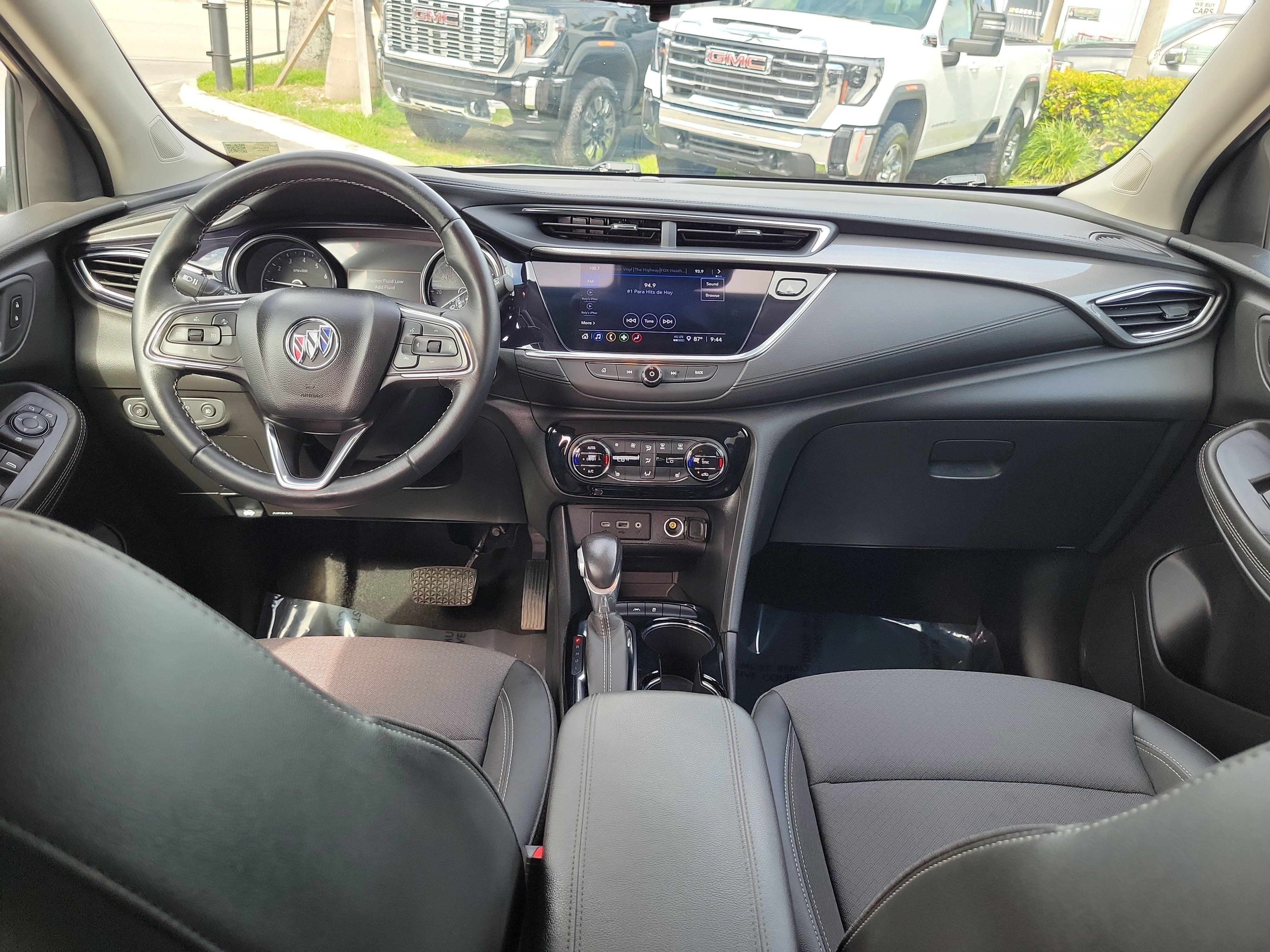 Used 2023 Buick Encore GX Select w/ Sport Touring Package FWD image 18