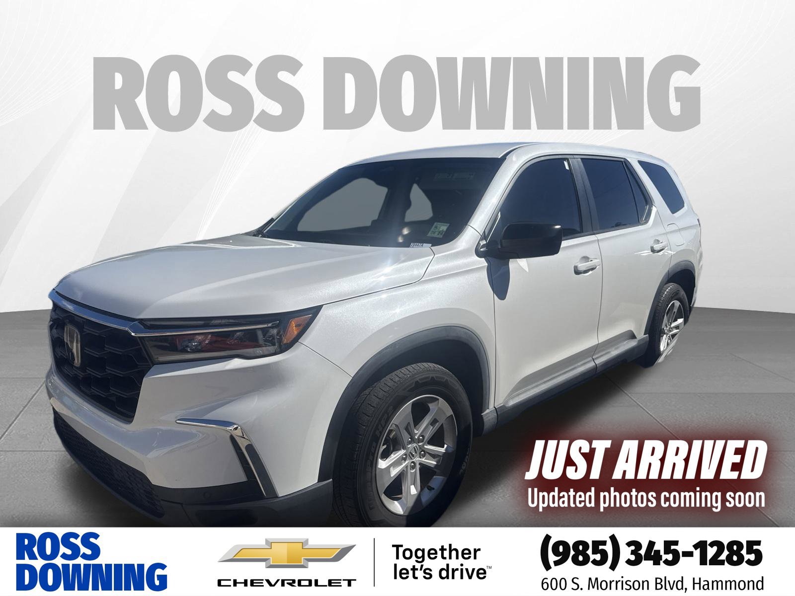 Used 2023 Honda Pilot LX image 1