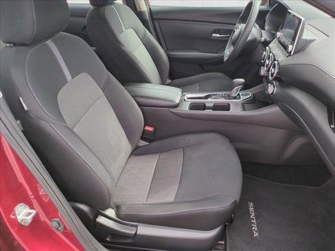Used 2024 Nissan Sentra SV image 20