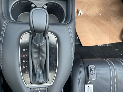 New 2026 Honda HR-V EX-L image 31