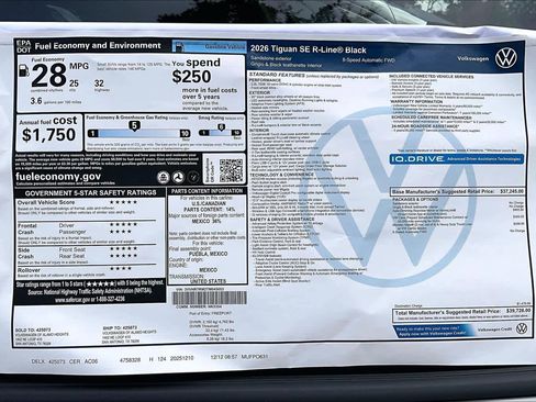 New 2026 Volkswagen Tiguan SE R-Line image 19