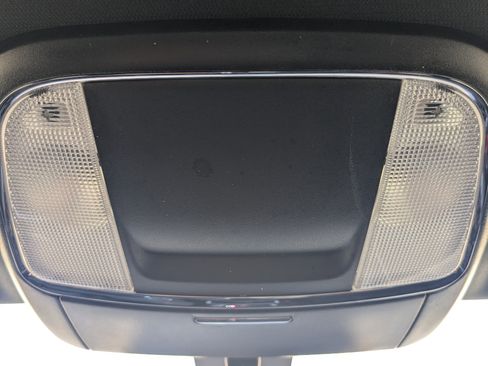 Used 2023 Dodge Charger SXT RWD image 26