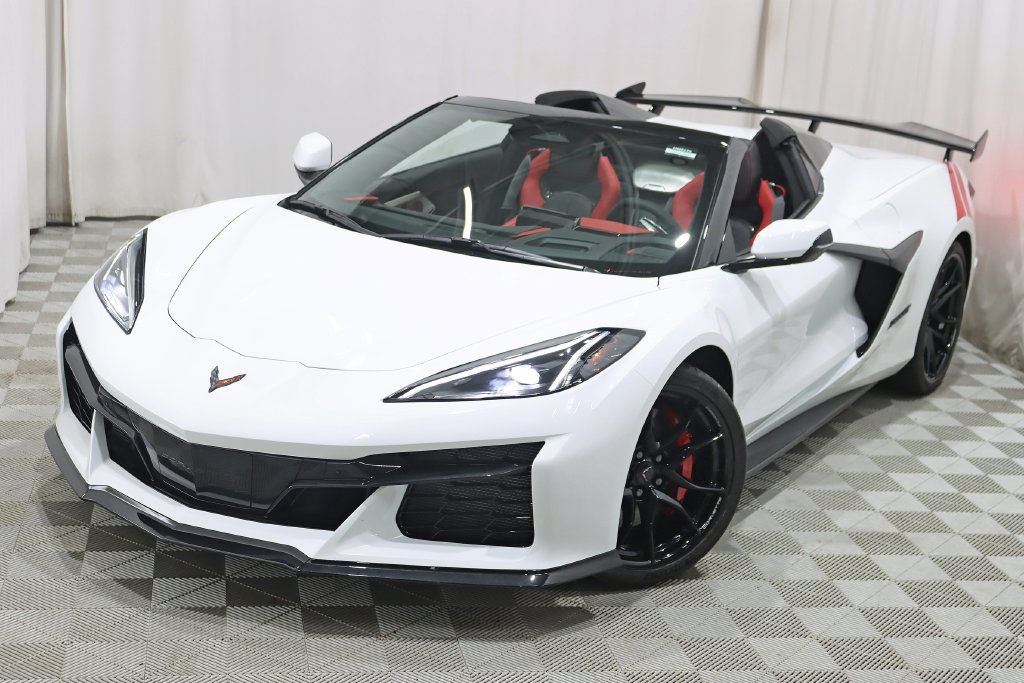 Used 2027 Chevrolet Corvette Grand Sport RWD image 6