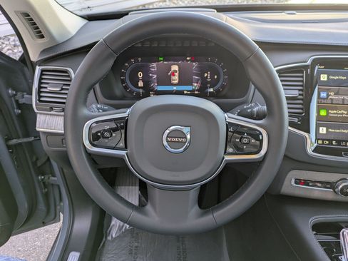 Used 2023 Volvo XC90 B6 Ultimate w/ Protection Package Premier AWD/4WD image 16