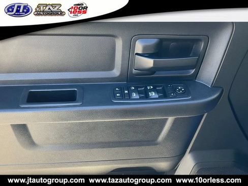 Used 2018 RAM 2500 Tradesman w/ Chrome Appearance Group AWD/4WD image 12