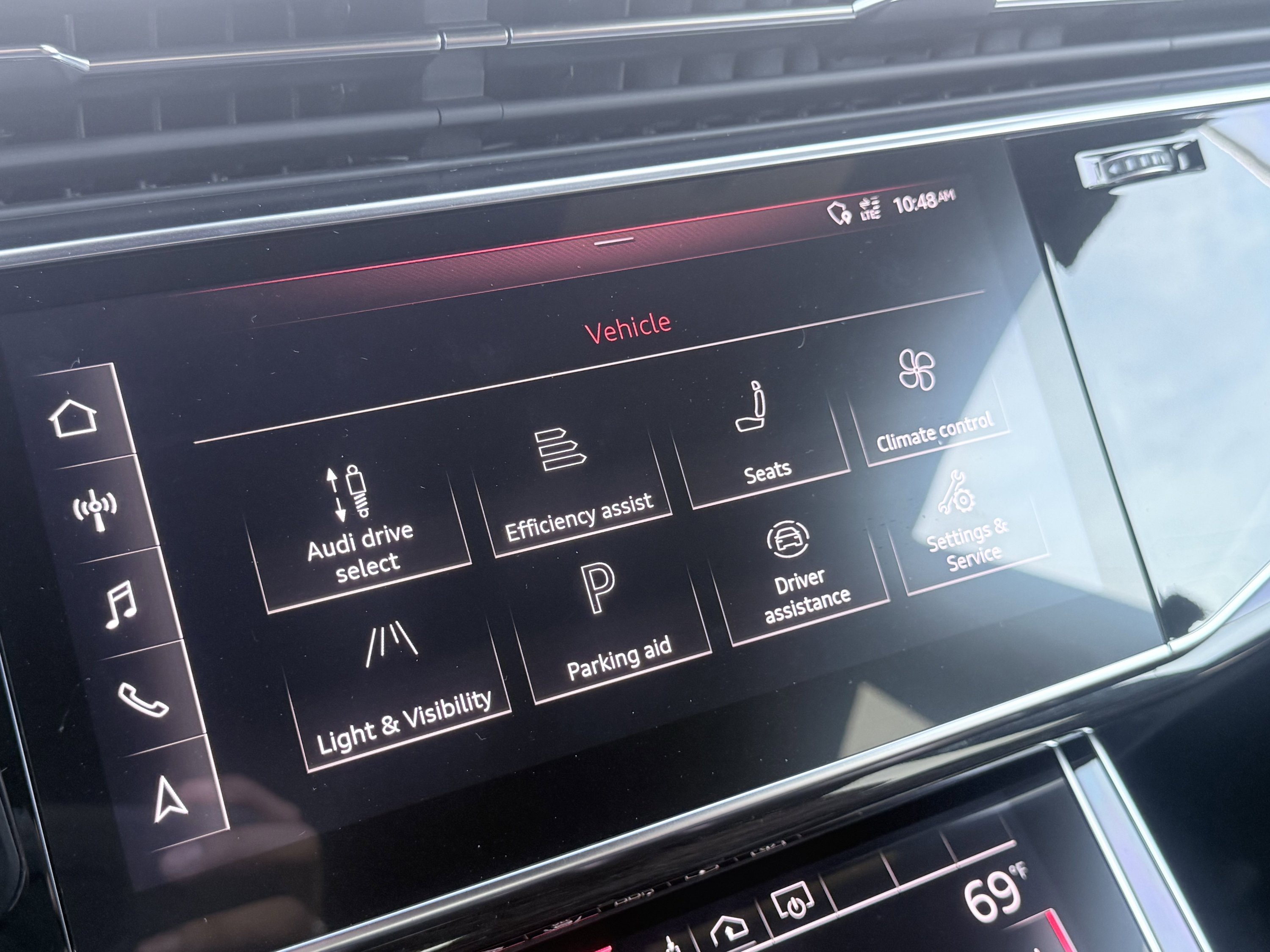 Used 2019 Audi Q8 Premium Plus w/ Premium Plus AWD/4WD image 74