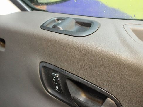 Used 2023 Ford Transit 250 Low Roof AWD image 8