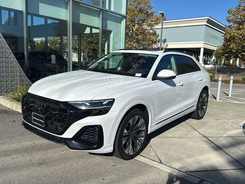 Used 2024 Audi Q8 Premium Plus AWD/4WD image 1