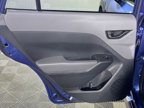 Used 2025 Subaru Crosstrek 2.0i Premium image 20