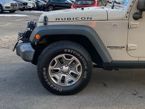 Used 2016 Jeep Wrangler Unlimited Rubicon w/ Dual Top Group image 9