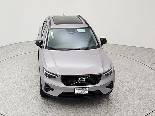 New 2026 Volvo XC40 B5 Plus w/ Protection Package Premier AWD/4WD image 14