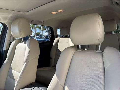 Used 2023 MAZDA CX-9 Touring image 43