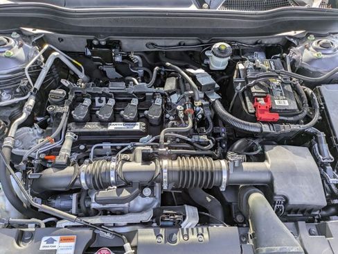 Used 2018 Honda Accord Sport image 21