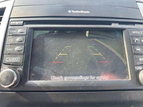 Used 2020 Nissan Frontier PRO-4X w/ Pro-4x Utility Package image 23