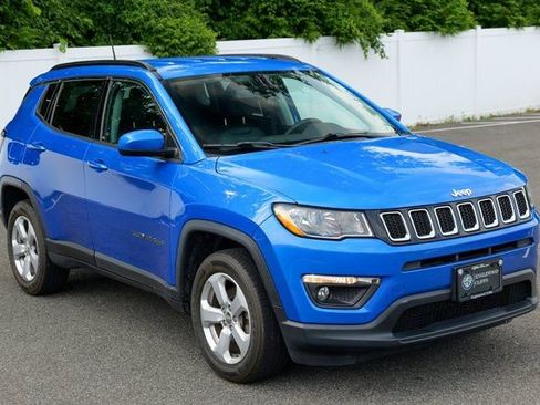 Used 2021 Jeep Compass Latitude image 9