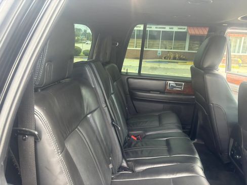 Used 2016 Lincoln Navigator L Select AWD/4WD image 15