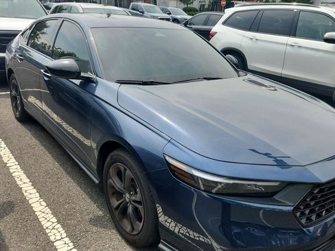 Used 2025 Honda Accord SE image 2