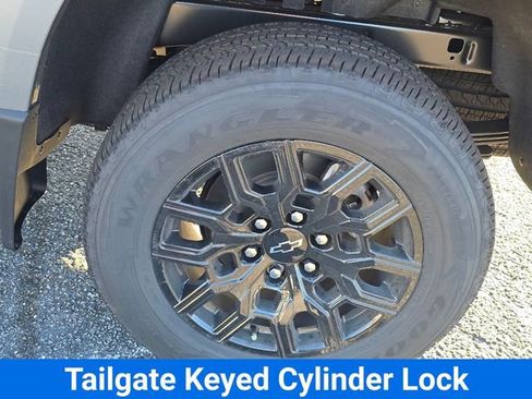 New 2026 Chevrolet Colorado W/T w/ WT Custom Package image 17