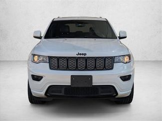 Used 2018 Jeep Grand Cherokee Altitude video 2