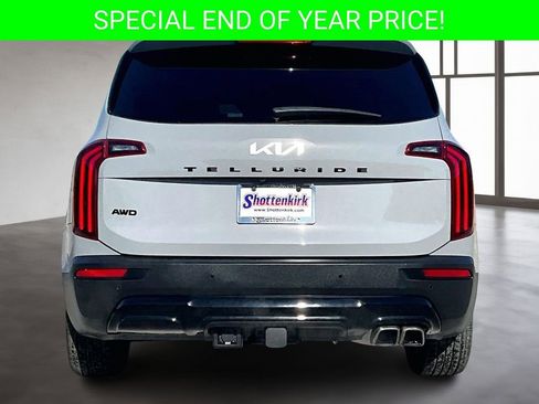 Used 2022 Kia Telluride EX w/ EX Premium Package image 5