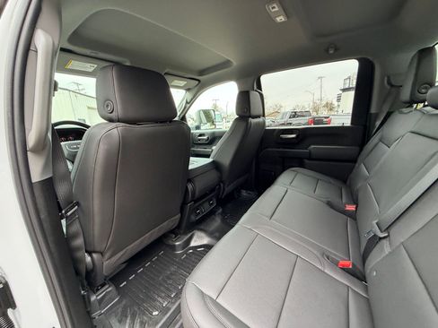 New 2026 GMC Sierra 2500 Pro w/ Convenience Package image 25