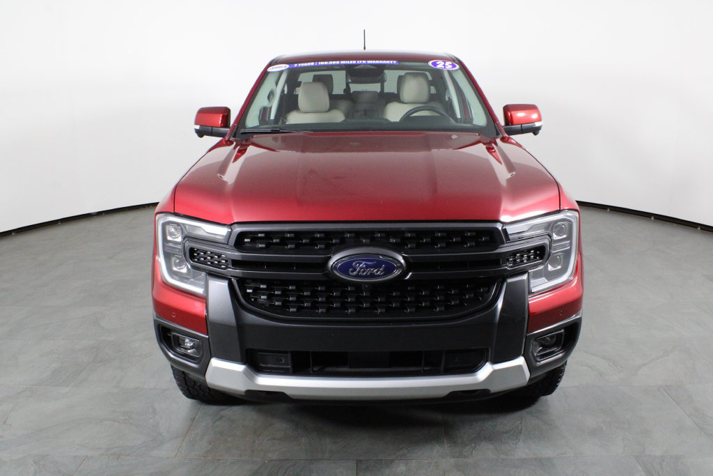 Used 2025 Ford Ranger Lariat w/ Trailer Tow Package AWD/4WD image 13