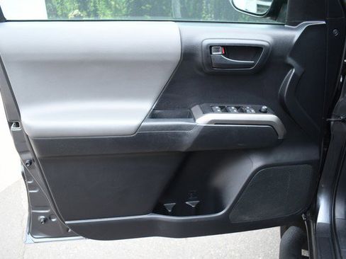 Certified 2021 Toyota Tacoma SR5 RWD image 13