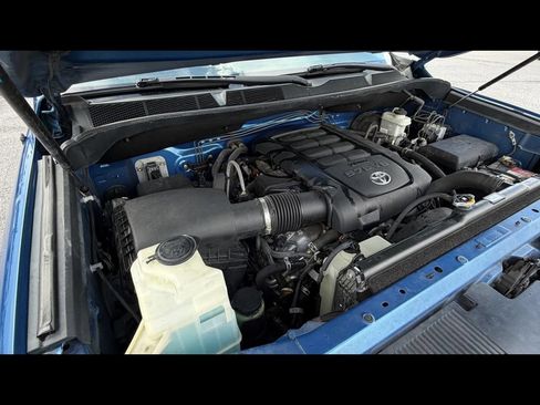 Used 2016 Toyota Tundra Limited w/ Limited Premium Package RWD image 13