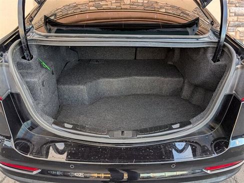 Used 2019 Ford Fusion Titanium image 31