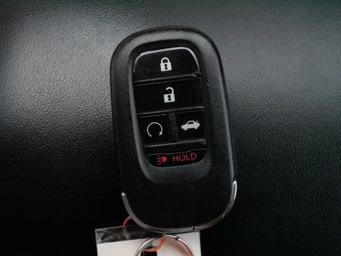 Certified 2023 Honda Accord EX image 28