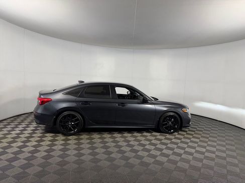 Used 2024 Honda Civic Sport image 2