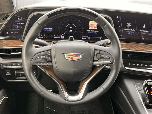 Certified 2024 Cadillac Escalade Sport Platinum image 15