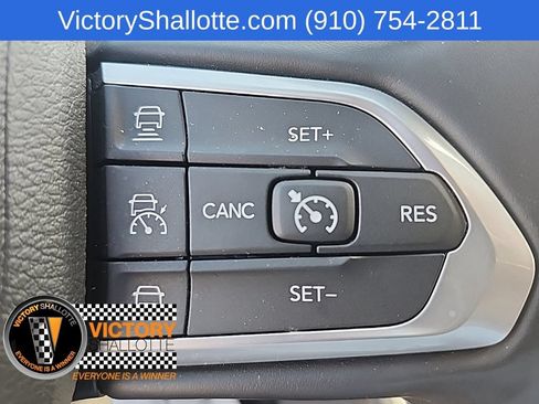 Certified 2022 Jeep Compass Latitude w/ Sun and Sound Group AWD/4WD image 17