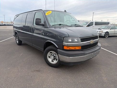 Used 2017 Chevrolet Express 3500 LT w/ LT Preferred Equipment Group RWD image 1