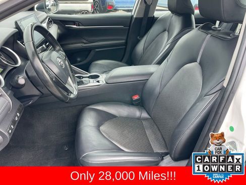 Used 2023 Toyota Camry XLE image 6