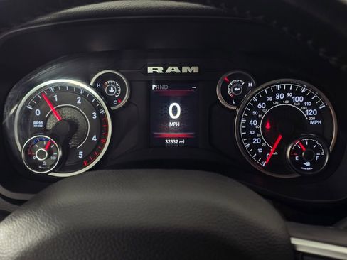 Used 2024 RAM 2500 Big Horn image 27