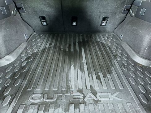 Used 2023 Subaru Outback Limited image 63