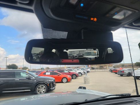 Used 2023 Ford Bronco Wildtrak image 26