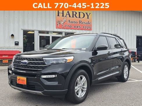 Used 2022 Ford Explorer XLT w/ Equipment Group 202A image 1