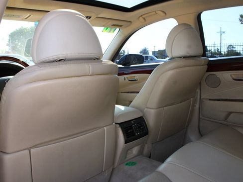 Used 2010 Lexus LS 460 RWD image 14