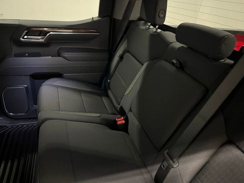 New 2026 GMC Sierra 1500 Elevation image 33