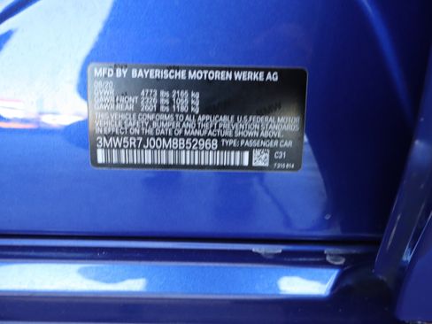 Used 2021 BMW 330i xDrive Sedan w/ M Sport Package image 41