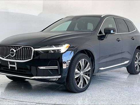 Used 2023 Volvo XC60 B5 Plus w/ Protection Package Premier AWD/4WD image 13