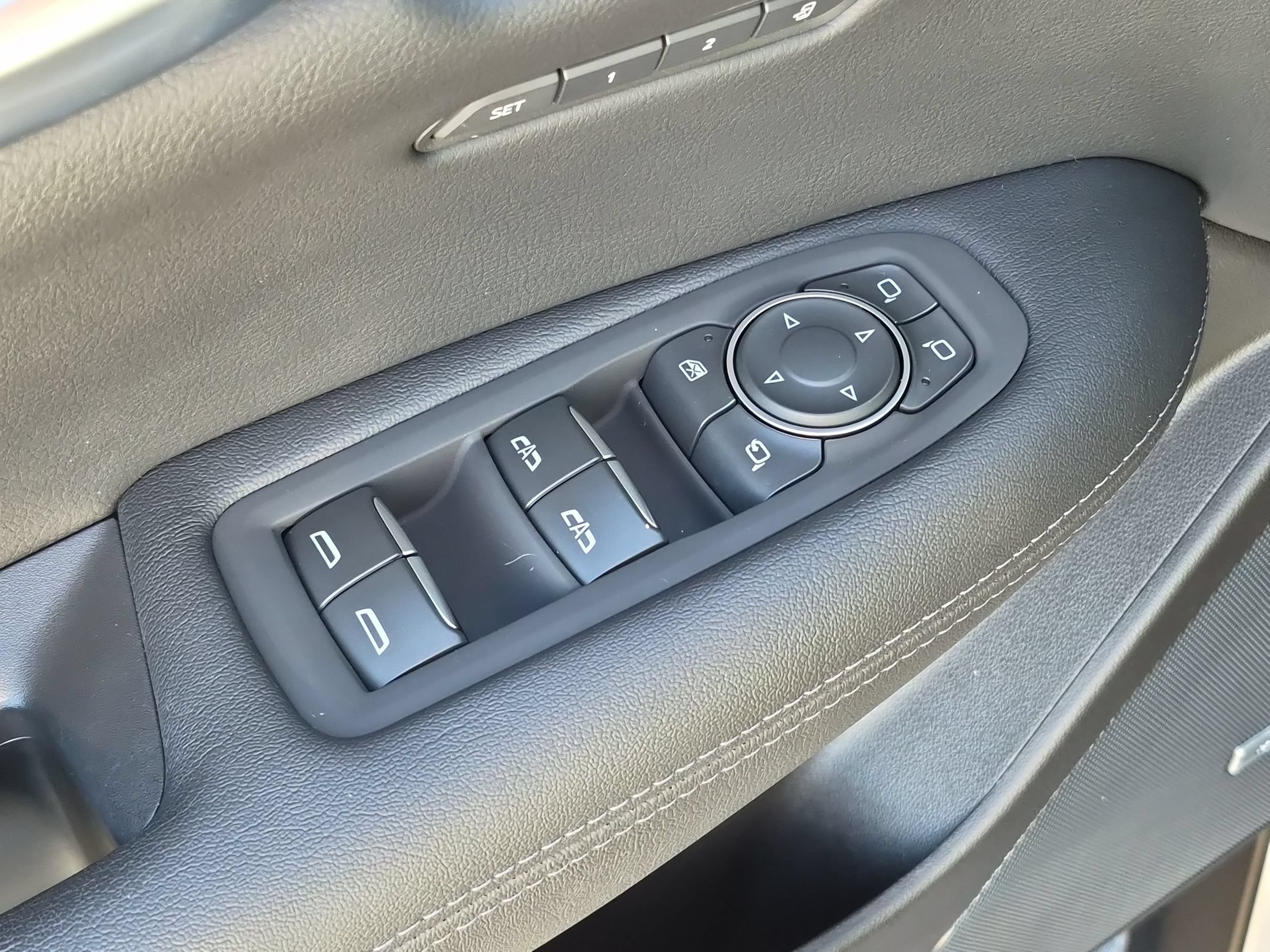 Certified 2023 Cadillac XT5 Premium Luxury FWD image 23