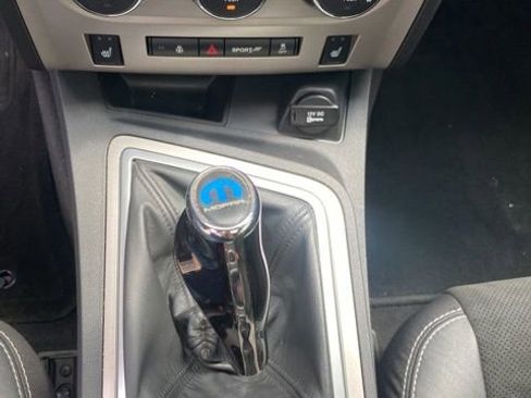 Used 2012 Dodge Challenger SRT8 RWD image 22