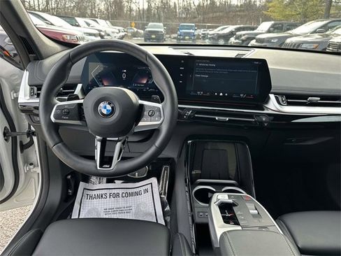 Used 2025 BMW X1 xDrive28i image 21