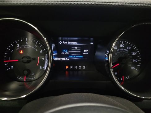 Used 2017 Ford Mustang Premium RWD image 23